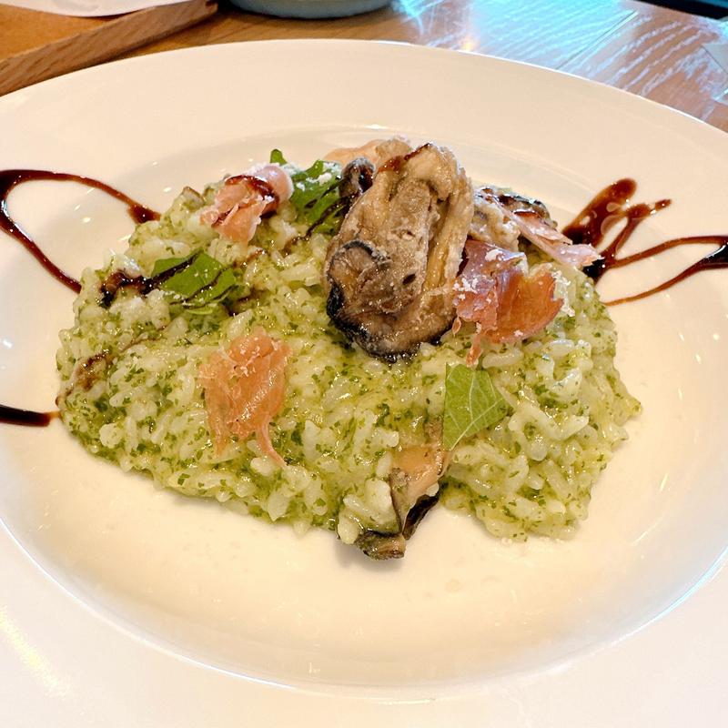 大葉と牡蠣のリゾット(津田宇水産 )