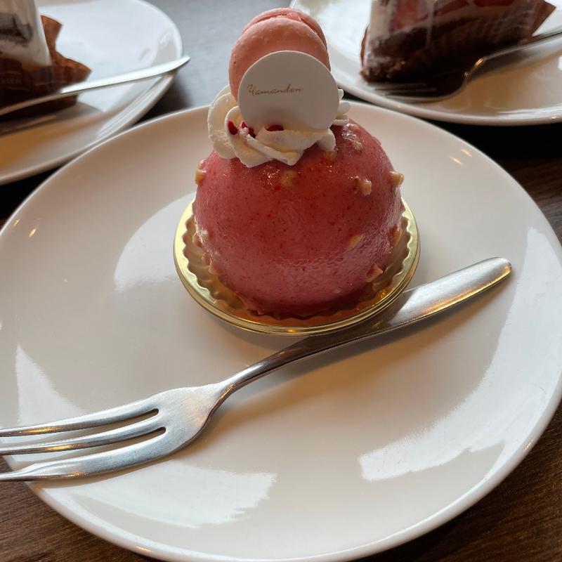 いちごミルク(夢語寄家(むごよか))