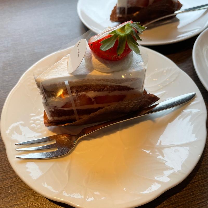 いちごのショート(夢語寄家(むごよか))