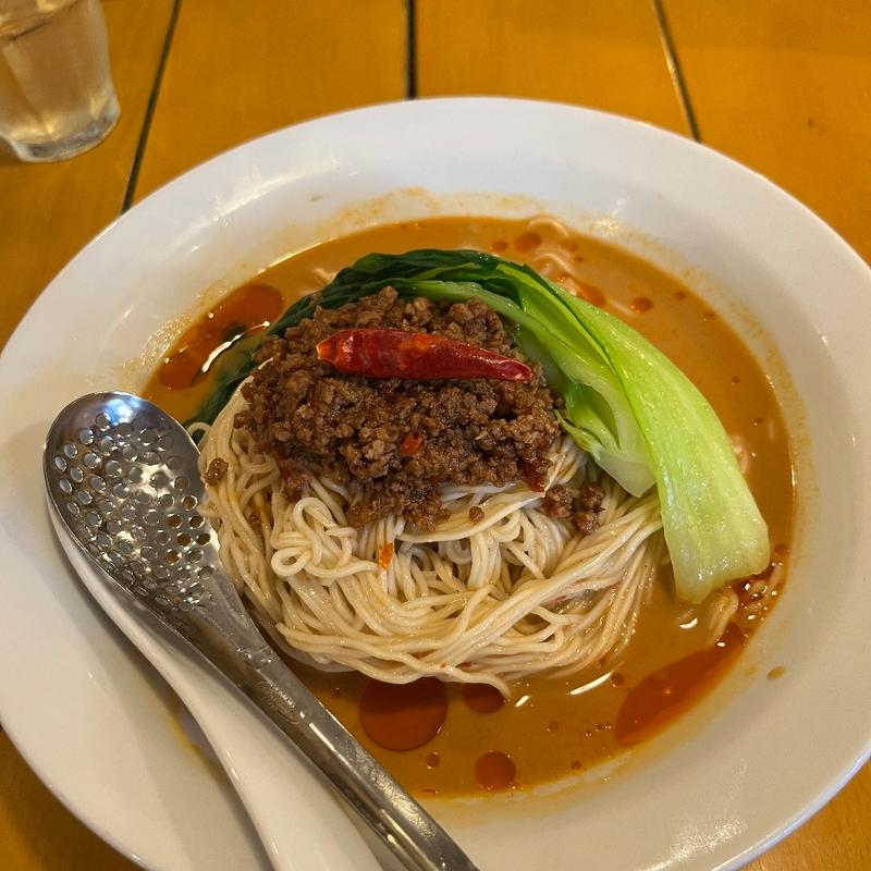 冷やし坦々麺(揚州商人 キテラタウン調布店)