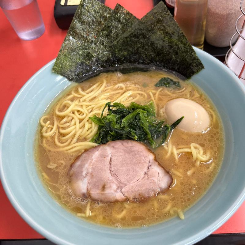 (新華飯店 （シンカハンテン）)