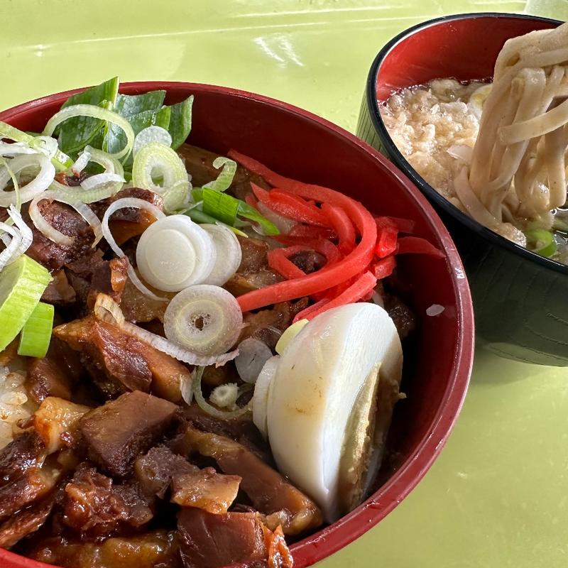 ミニ焼豚丼半そば定食(富士弁)