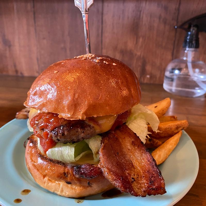 (リーフ バーガー （ReefBurger）)