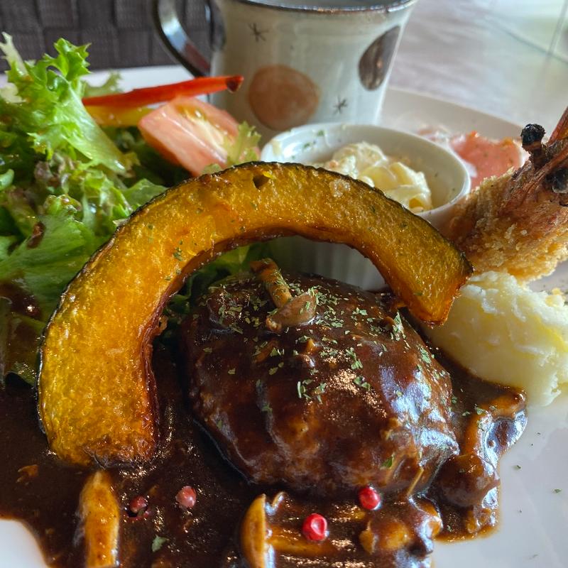 (入り江 （イリエ）)