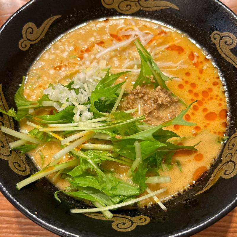 1,000円セット(坦々麺)(大阪焼小籠包 浪曼路)