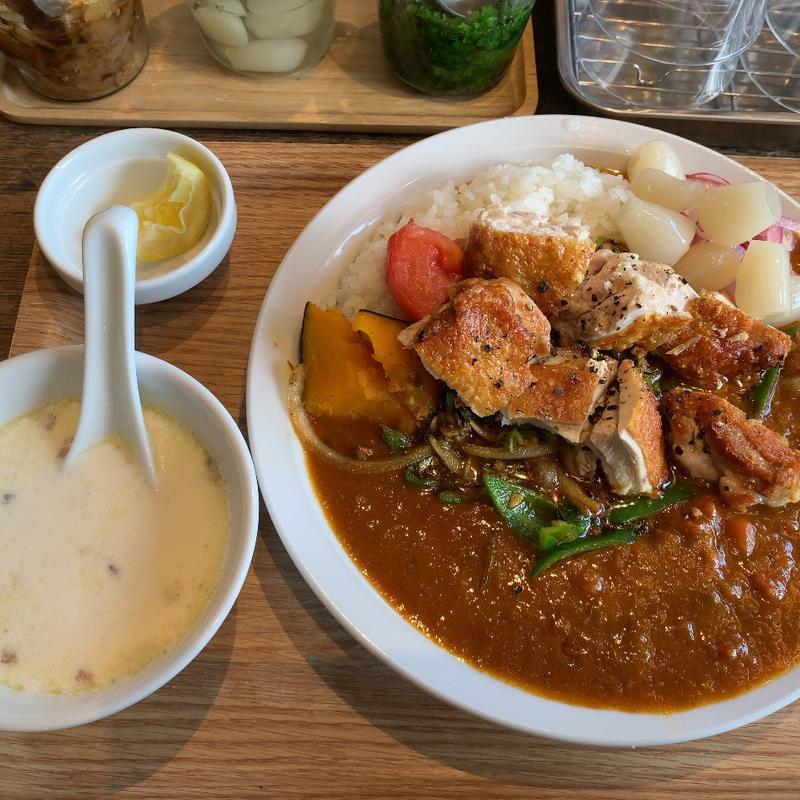 チキンカレー(ブラウンオニオンカレーファクトリー)