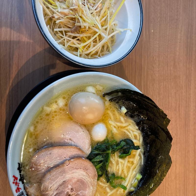 MAXラーメン(町田商店 所沢店)