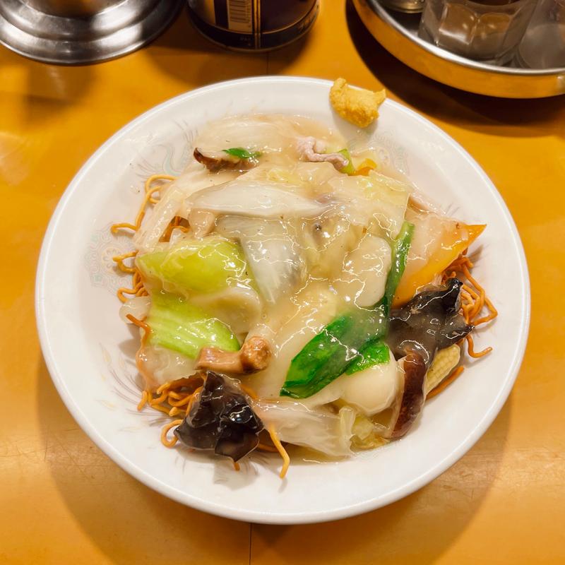 五目かたやきそば(樹利)