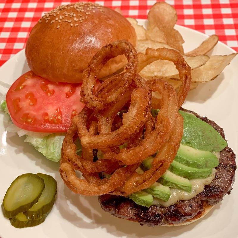 ブルーチーズバーガー+アボカド(アイコウシャ（I-Kousya）)