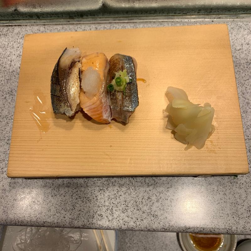 秋の炙り三種盛(築地すし好 粋 アトレ川崎店)