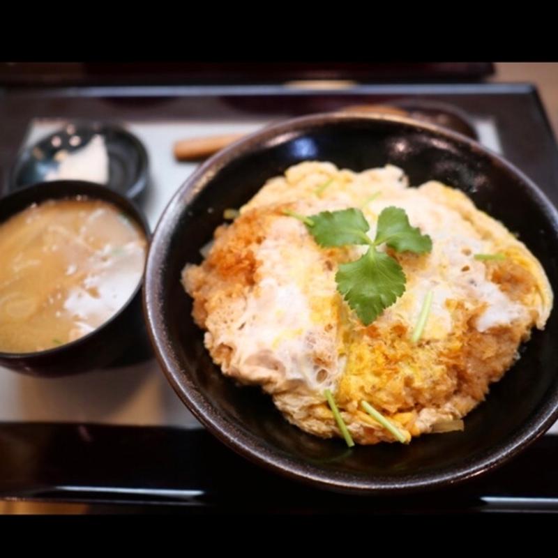 ロースかつ丼(とんかつ はなぶさ)