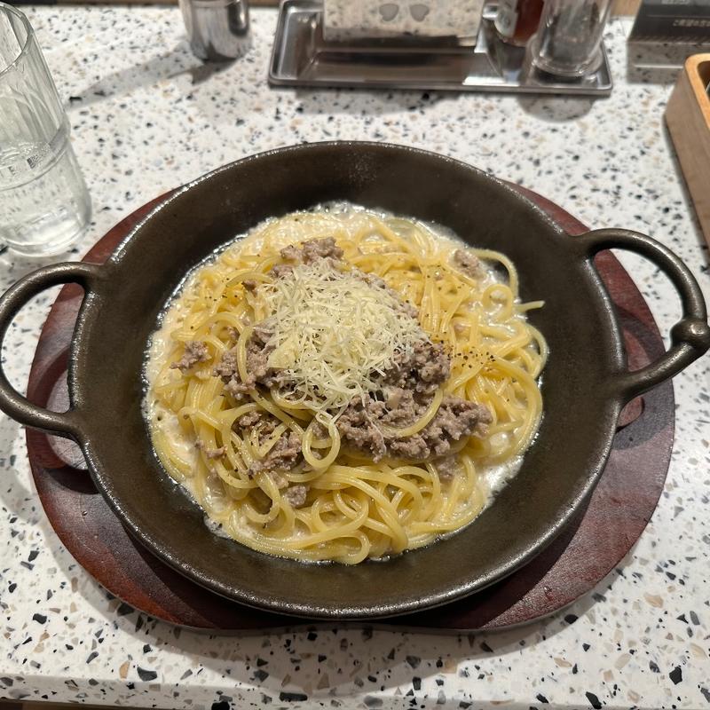 シロネーゼ(スパゲッティバジリコ キュービックプラザ新横浜店 Spaghetti Basilico in Cubicplaza Shin-Yokohama)