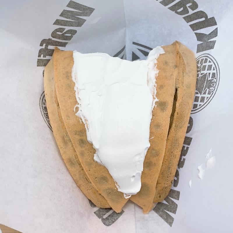 ホイップクリーム(ワッフルカーン 新大久保店)