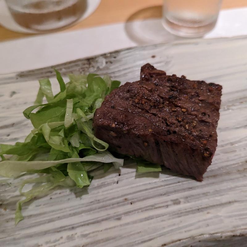 黒毛和牛ももステーキ(波やし)