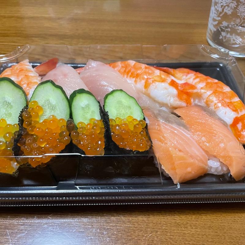 いくら、エビ、サーモン 他(スシロー 名古屋新栄店)