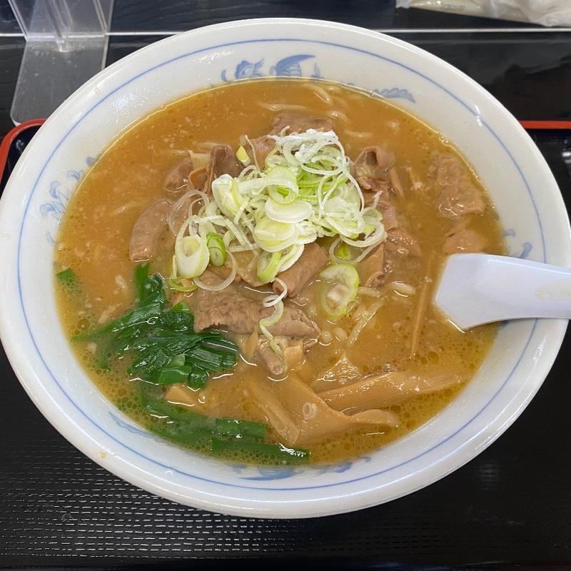 もつ煮ラーメン(白藤ドライブイン )