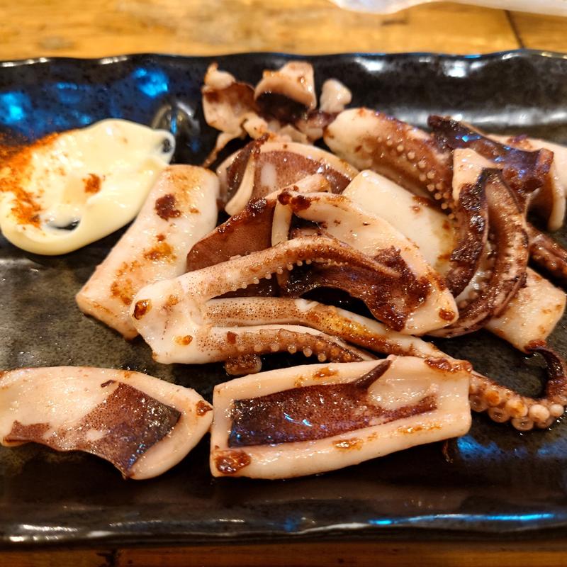 スルメイカの丸焼き(波平ジョニー)