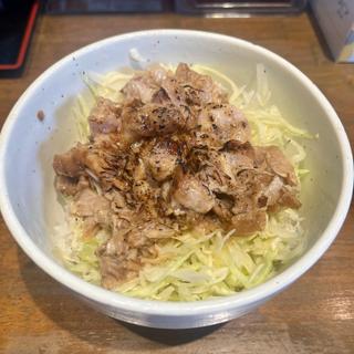 チャーシュー丼(麺屋愛都)