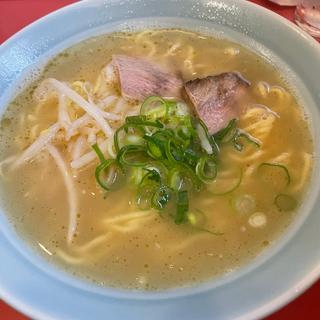 ラーメン　中(秀楽)