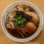 醤油ワンタンらぁ麺(らぁ麺すぎ本)