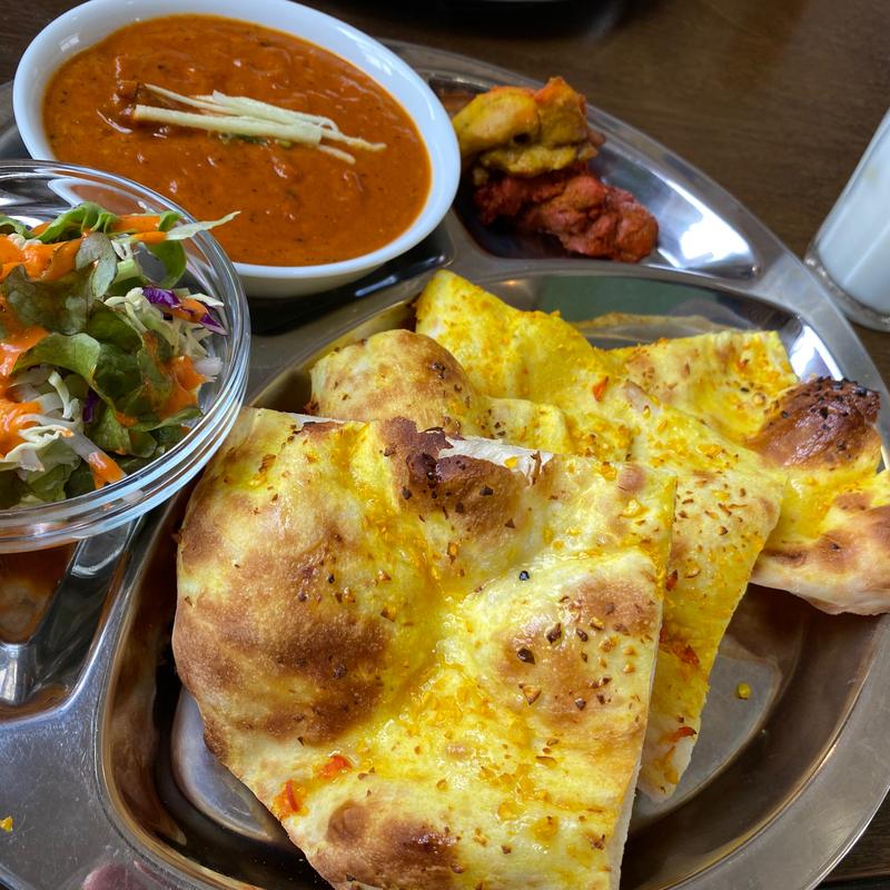 ガーリックナンセット(ナマステダイニング)