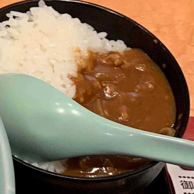 ミニ牛すじカレー丼(元祖ニュータンタンメン本舗 京町店)