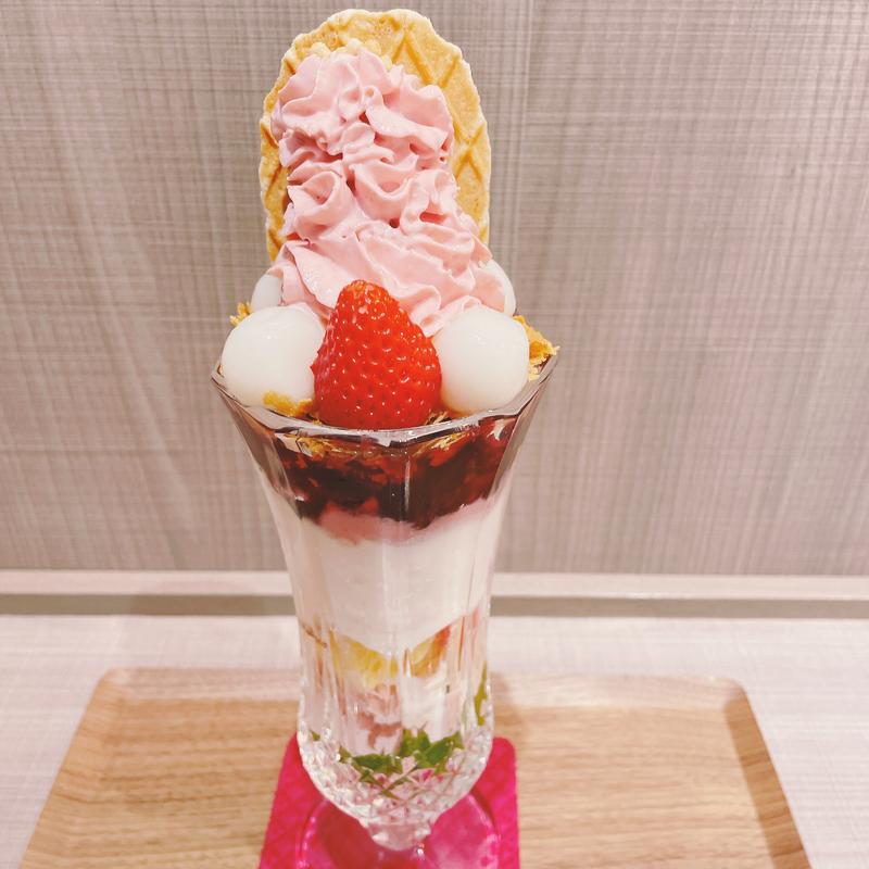 清水いちごパフェ(清水一芳園カフェ)