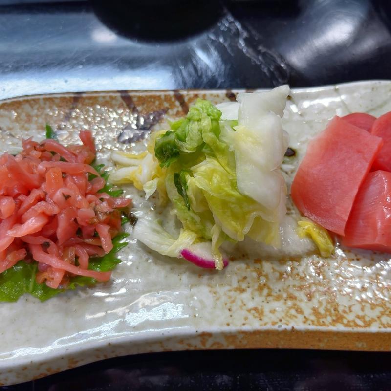 つけもの盛り合わせ(あじ平 （アジヘイ）)