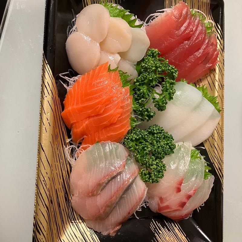 お造り盛り合わせ(ザ・ビッグ浜松葵町店)