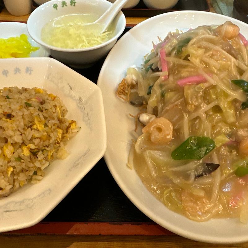 半チャン+皿うどんセット(中央軒 ホワイティ梅田店 （チュウオウケン）)
