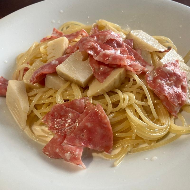 ボローニャソーセージと竹の子のクリームソース（グランデ）(Quirinale クイリナーレ)