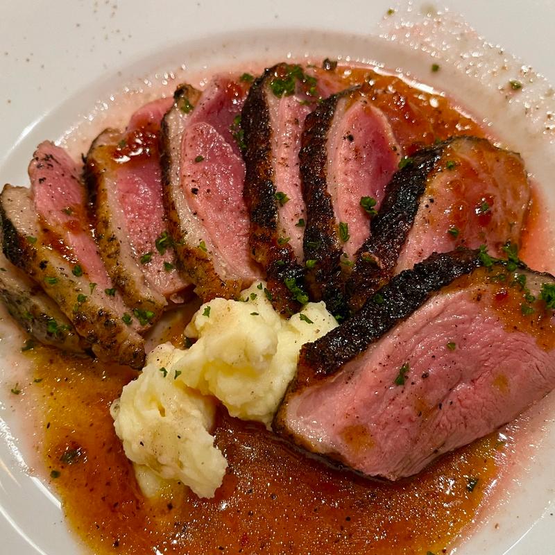 鴨ロースのアピシウス風(冨田書店)