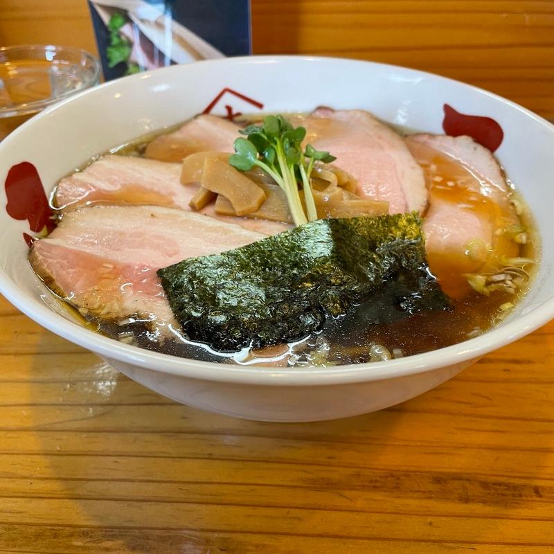 醤油チャーシュー麺（相盛り）(支那そば やまき)