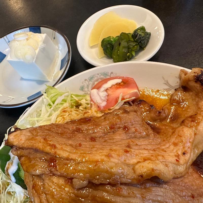 焼肉定食(龍門飯店)