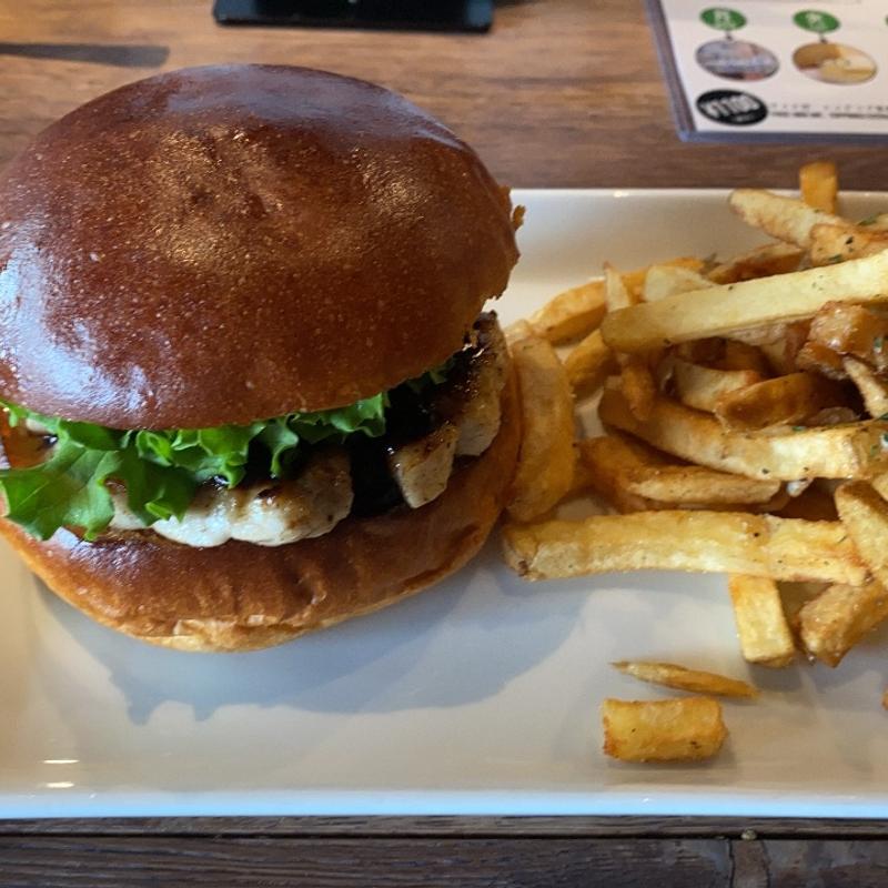 ランチセット　チキン-テリヤキ-ポテトフライ大盛り(クラフトバーガー 堂島)