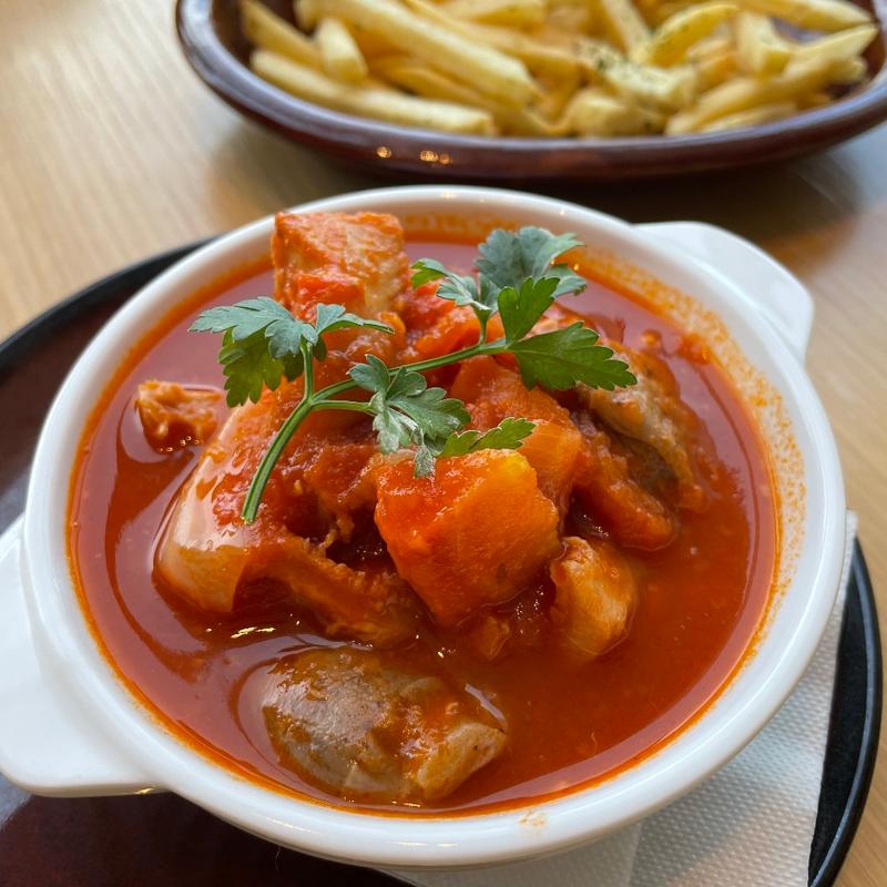 鶏もつとハチノスの煮込み(天然かき氷＆フルーツパフェとちゃんぽん たち花)