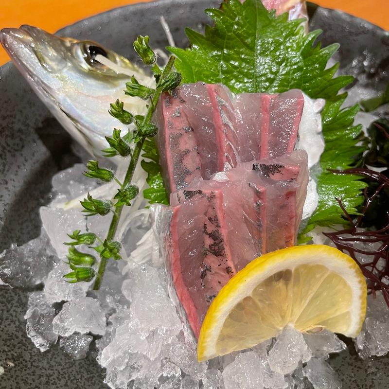 鯵刺し(さかなや道場 鶴見駅東口店)