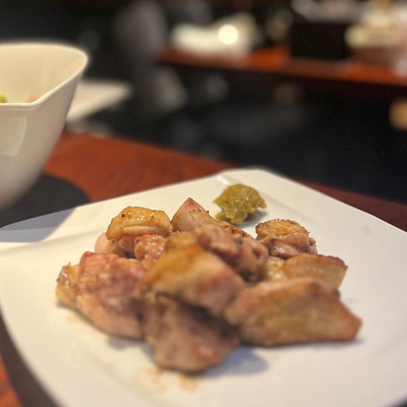 阿波尾鶏炭焼き(肉問屋じゅわっち )