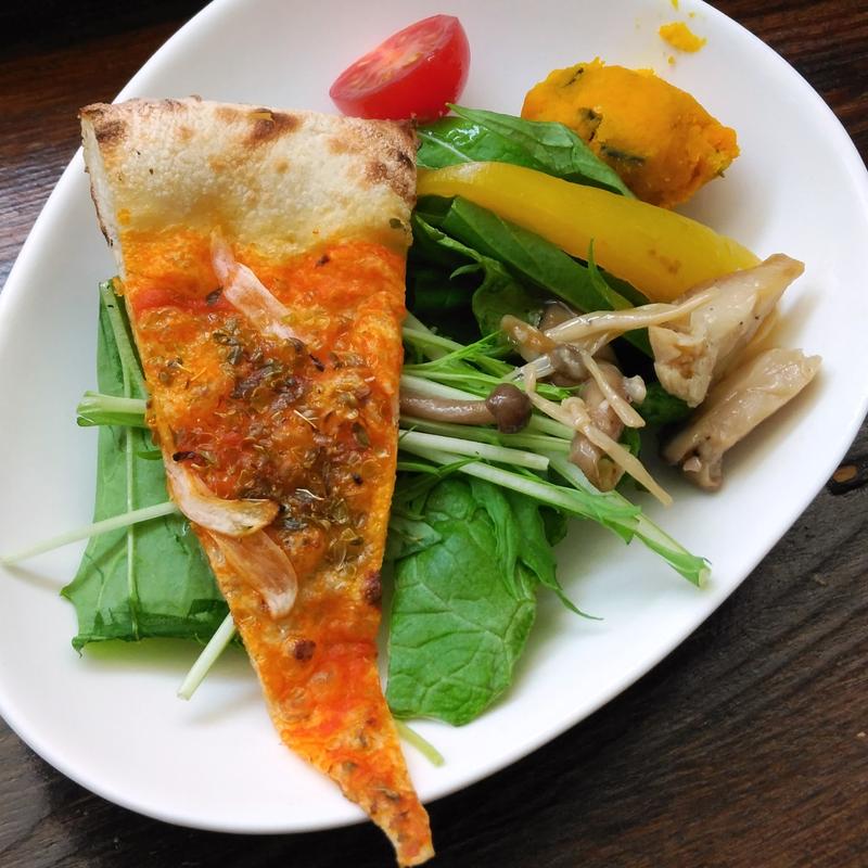 ミニサラダ(パスタとピザとサルティンボッカ)