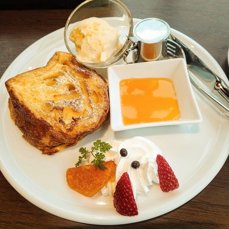 自家製フレンチトースト(ももたんカフェ)