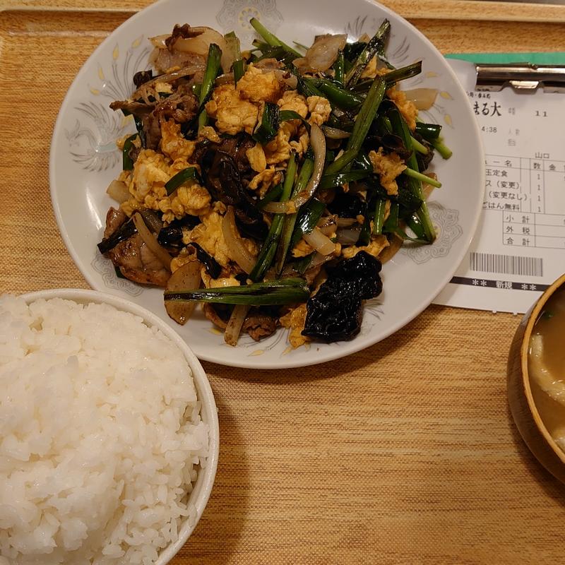 豚ニラ玉定食(大衆食堂 定食のまる大 飯田橋西口店)