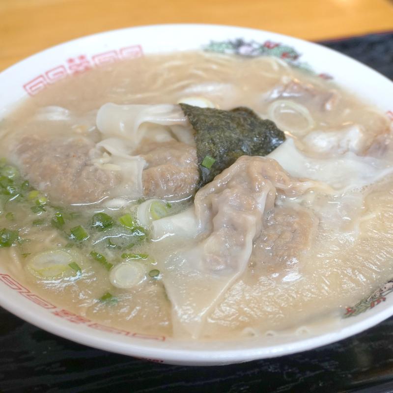 ワンタンラーメン(うちだラーメン)