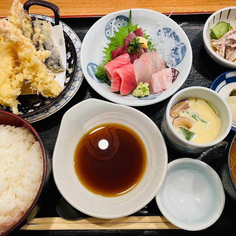 天ぷら刺身定食(割烹いちふく)