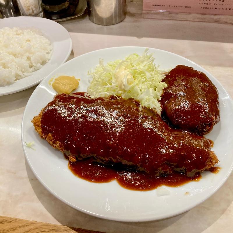 トンカツ野菜添+牛ミンチコロッケ(ニューとん助 )