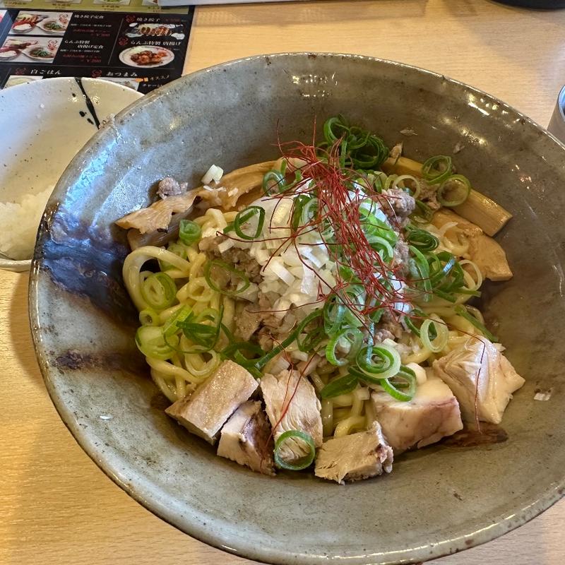 ポークジンジャー和え麺(西梅田 らんぷ)