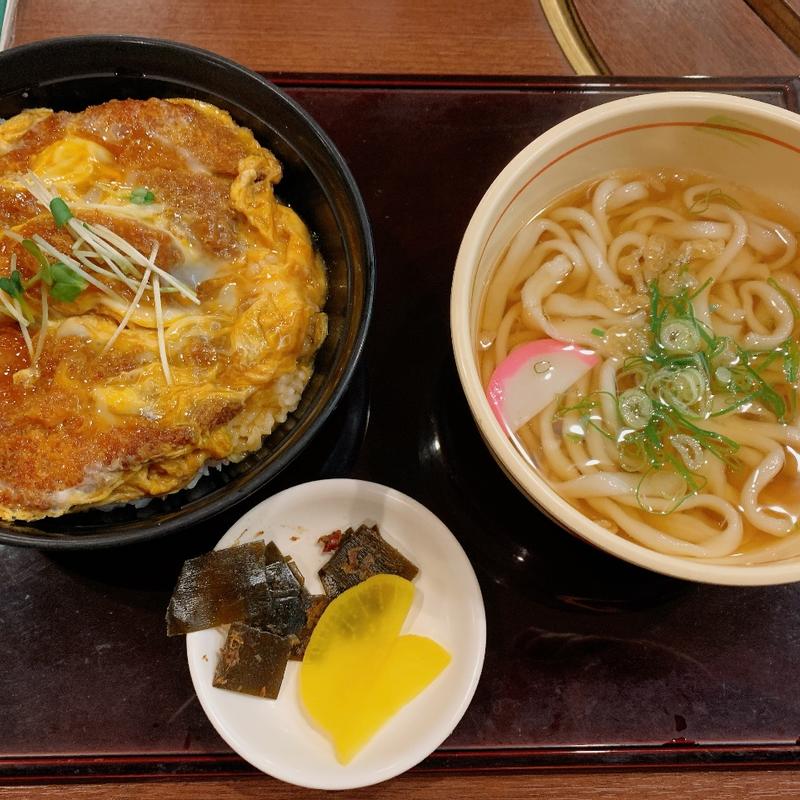カツ丼セット(はかたきねやうどん原田店)