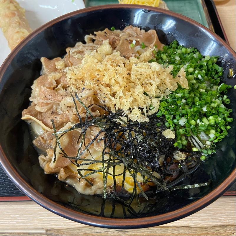 肉バター釜玉(手打うどん くうかい)