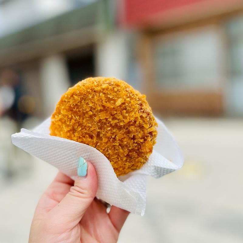 メンチカツ(岡哲商店 )