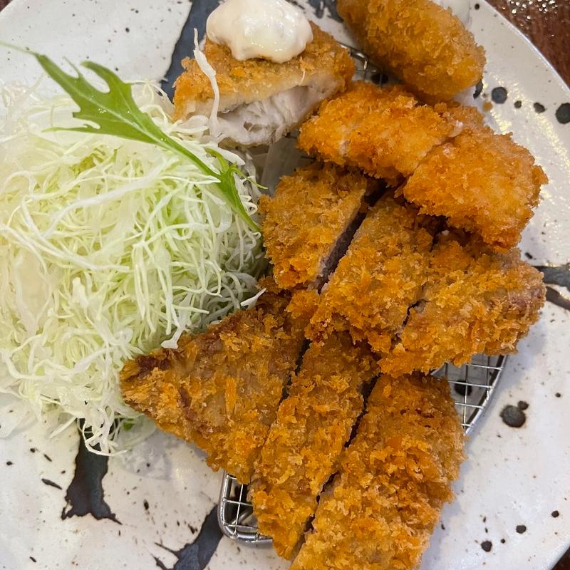 かつ大盛ランチ(アグーとんかつコション 浮島通り店)