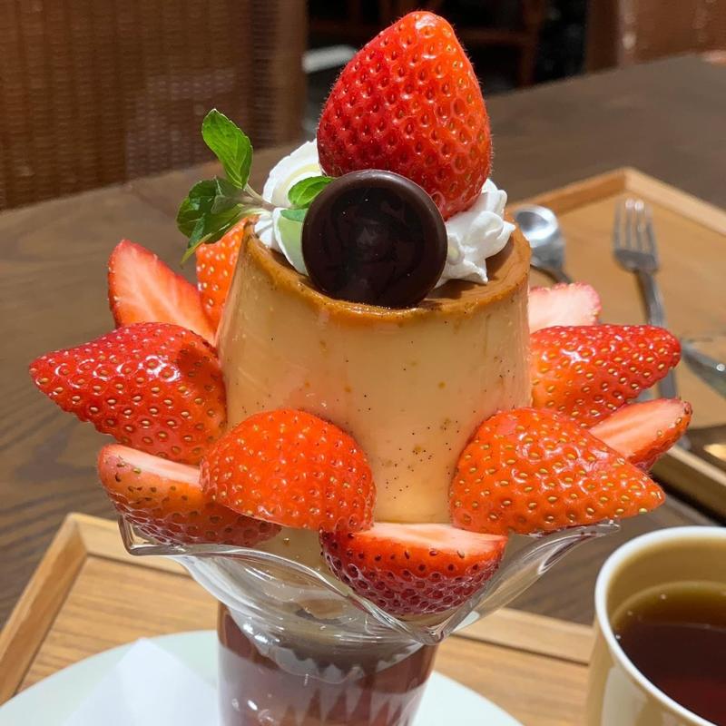 いちごのプリンパフェ(マーロウブラザーズコーヒー そごう横浜店)